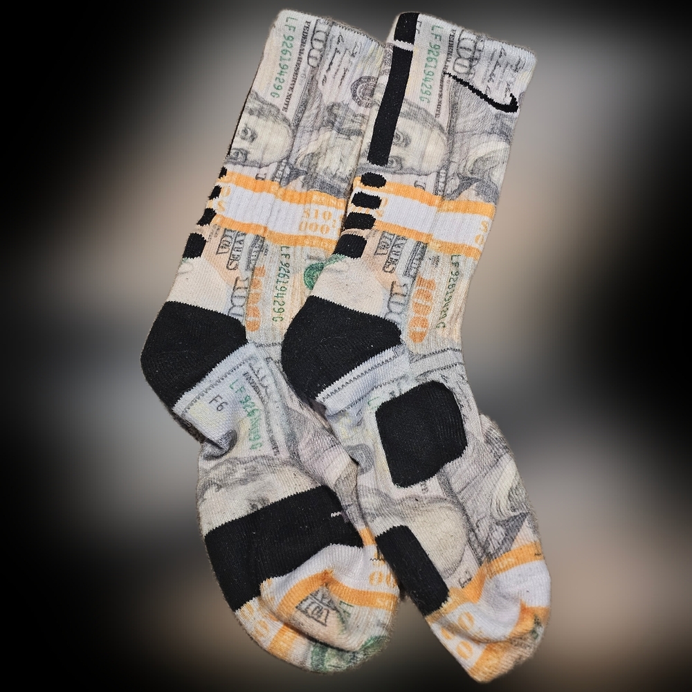 Extremely Rare Nike Elite Basketball Crew Socks Money Print Design Size 8-12 Men